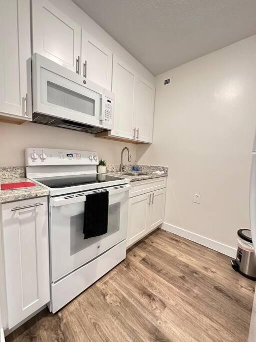 Cozy 1 Bedroom Apartment In Downtown Gadsden, Al المظهر الخارجي الصورة